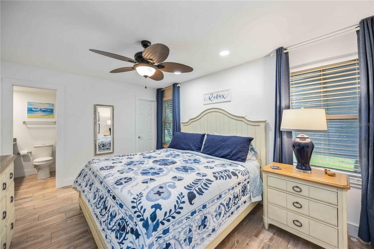 1166 W Peppertree Drive, Unit 112D, Sarasota, FL 34242 Photo