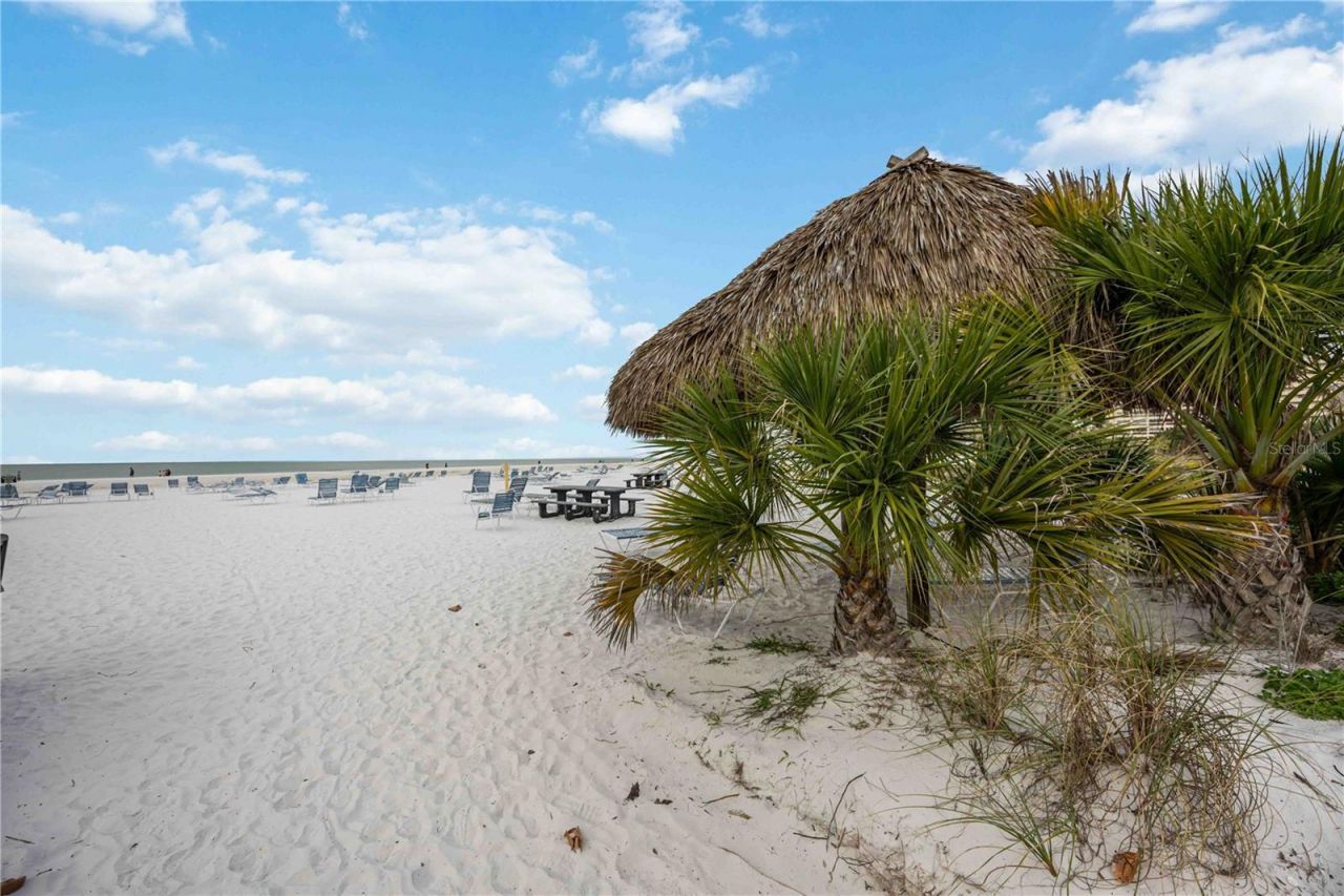 1166 W Peppertree Drive, Unit 112D, Sarasota, FL 34242 Photo
