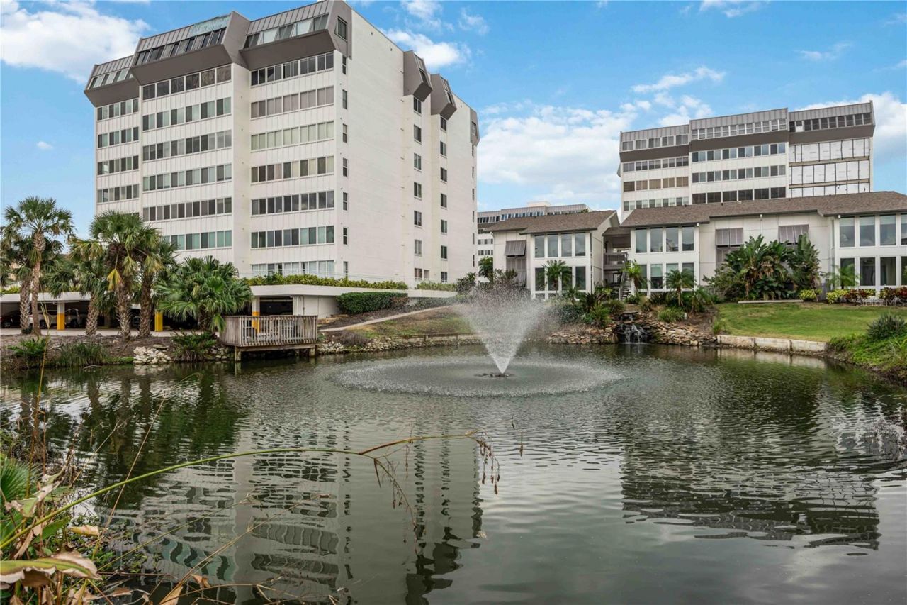 1166 W Peppertree Drive, Unit 112D, Sarasota, FL 34242 Photo