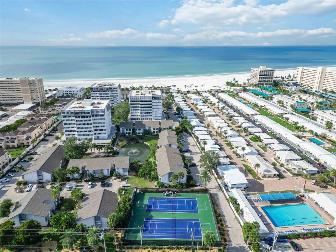 1166 W Peppertree Drive, Unit 112D, Sarasota, FL 34242 Photo