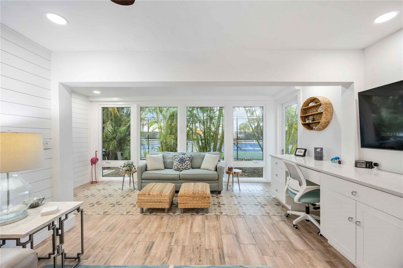 1166 W Peppertree Drive, Unit 112D, Sarasota, FL 34242 Photo