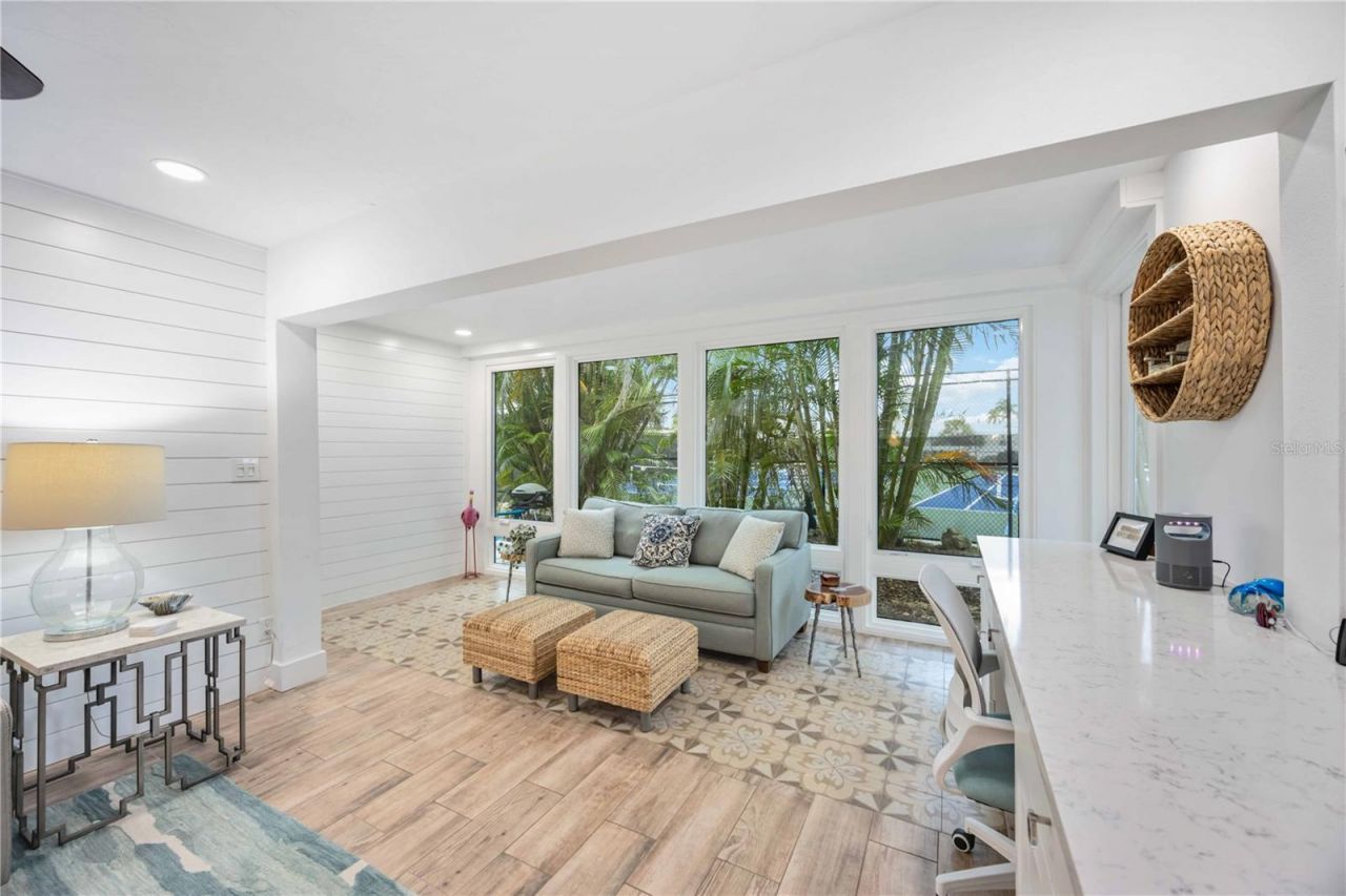 1166 W Peppertree Drive, Unit 112D, Sarasota, FL 34242 Photo