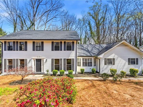 247 Millbrook Farm Road, Marietta, GA 30068