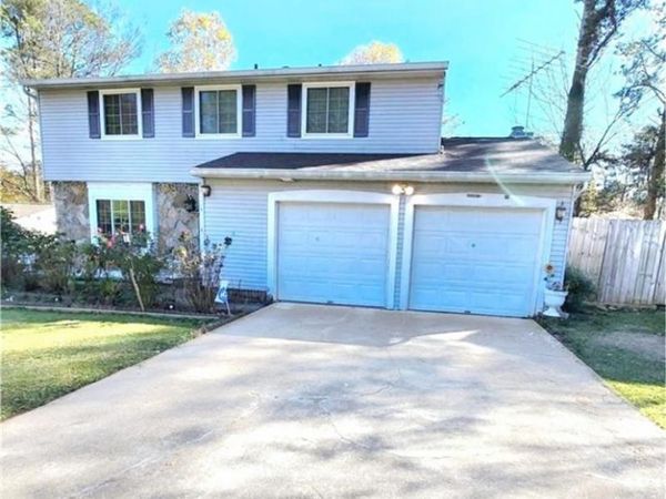 4935 Rockborough Trail NW, Norcross, GA 30071