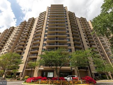 203 YOAKUM PARKWAY, Unit 1520, ALEXANDRIA, VA 22304