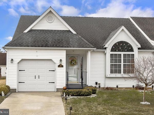 748 BARBADOS DRIVE, WILLIAMSTOWN, NJ 08094