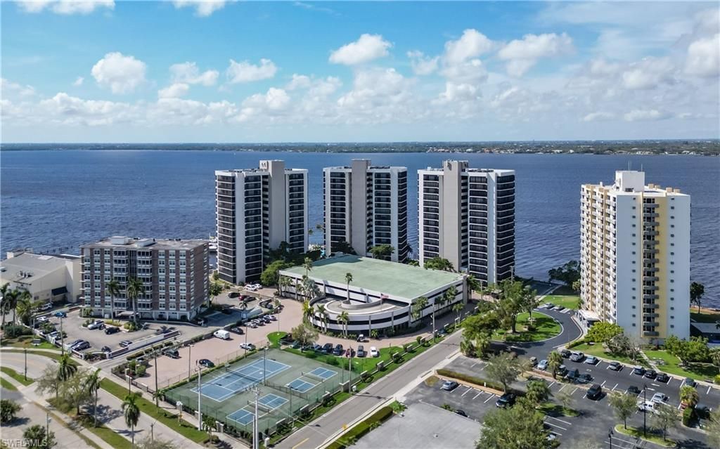 1910 Virginia Ave, Unit 903, Fort Myers, FL 33901 Photo