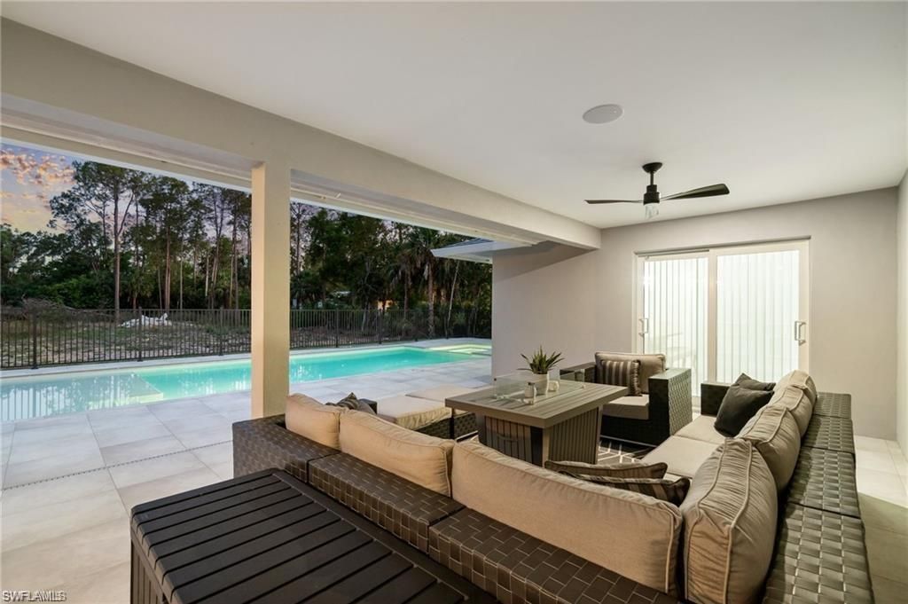 4106 3rd Ave Sw, Naples, FL 34119 Photo