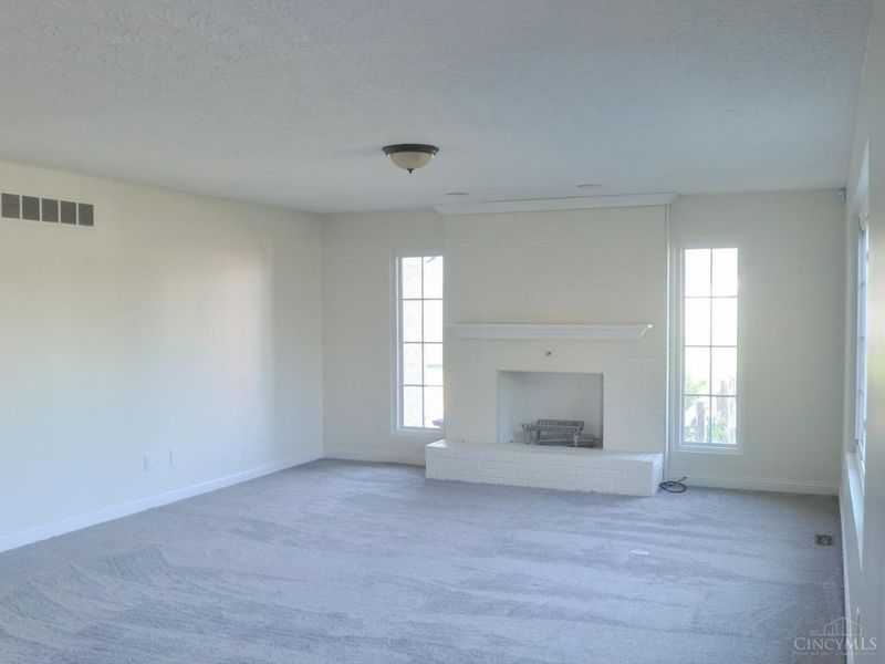 3244 Shoshoni Court, Fairfield Twp, OH 45011 Photo 2
