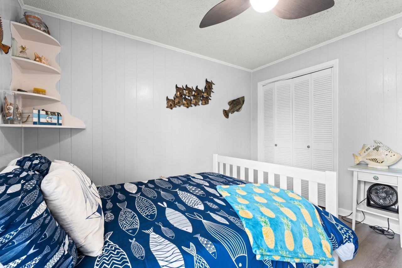 201 76th Ave. N Photo 15