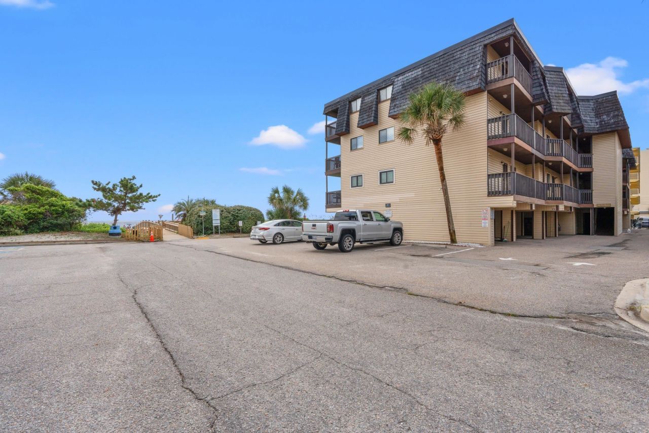 201 76th Ave. N Photo 36