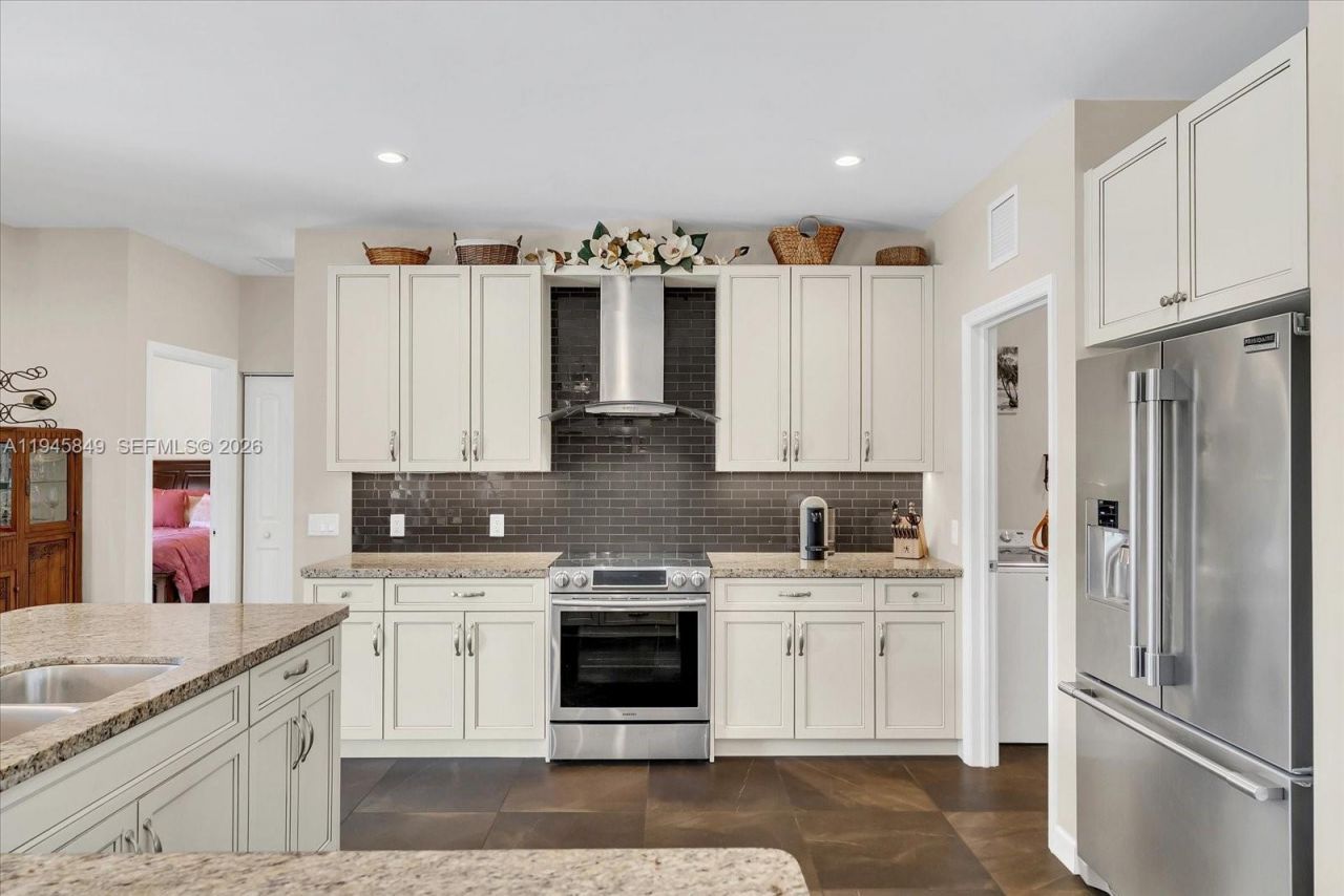 15150 SW 240th St , Homestead, FL 33032 Photo