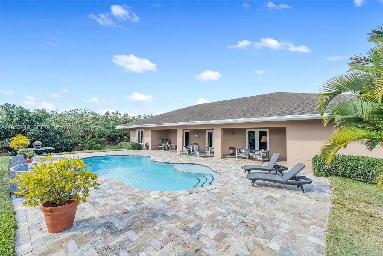 15150 SW 240th St , Homestead, FL 33032 Photo