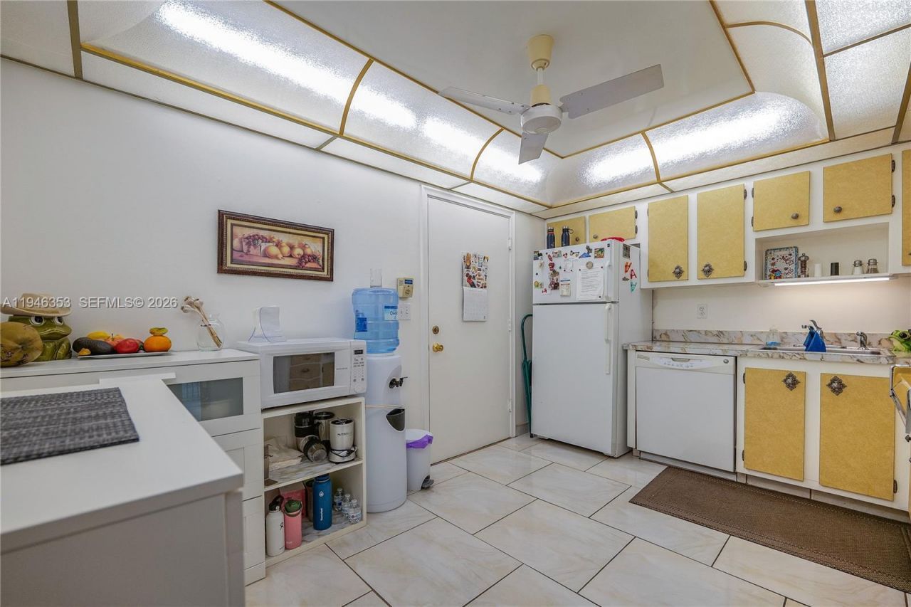 4751 NW 21st St, Unit 211, Lauderhill, FL 33313 Photo