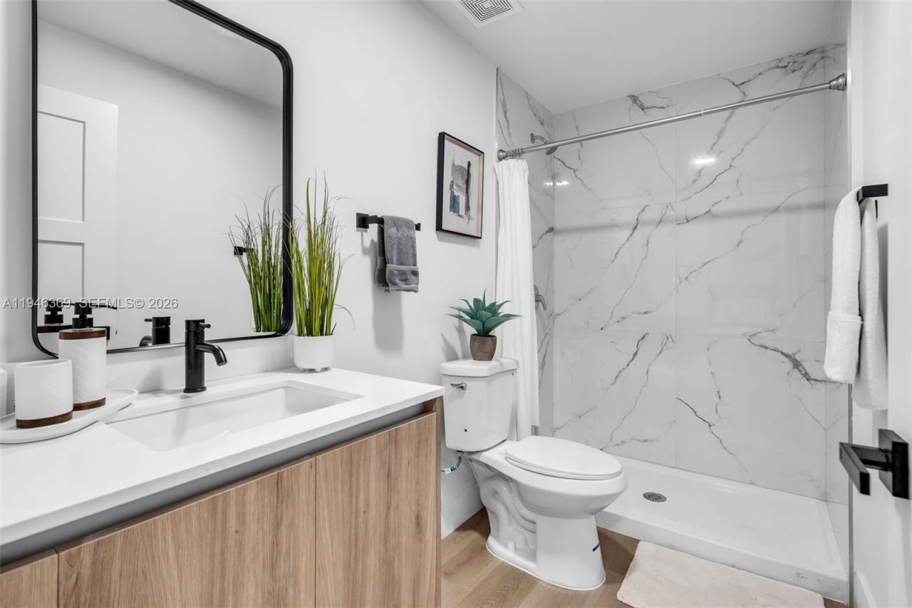 3728 NW 19th Ave , Unit 2, Miami, FL 33142 Photo