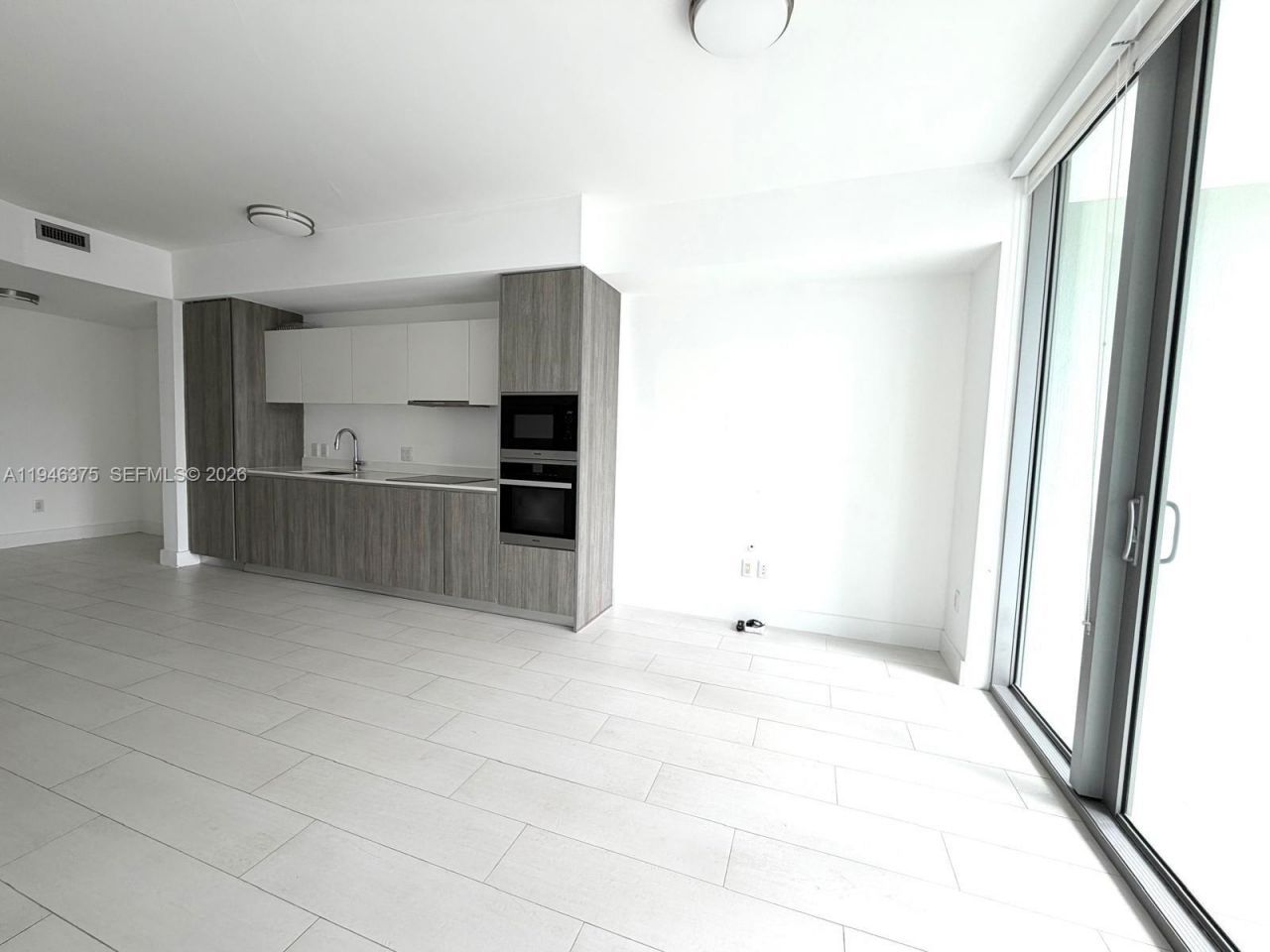 2900 NE 7 Av, Unit 808, Miami, FL 33137 Photo