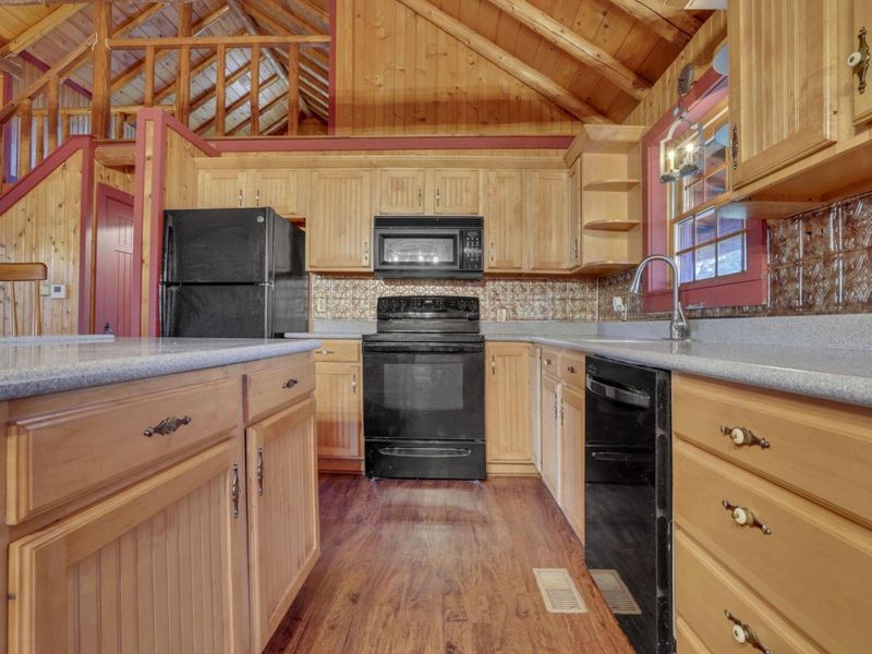 3591 Richland Road NE, Pleasantville, OH 43148 Photo 15