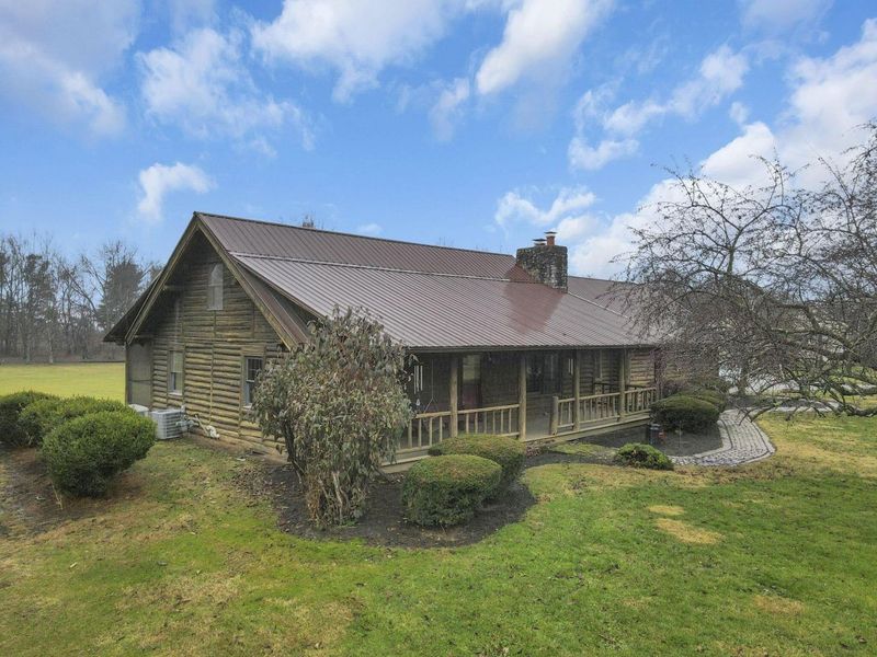 3591 Richland Road NE, Pleasantville, OH 43148 Photo 3