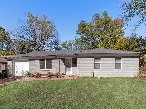 5017 Roxie Street, Haltom City, TX 76117