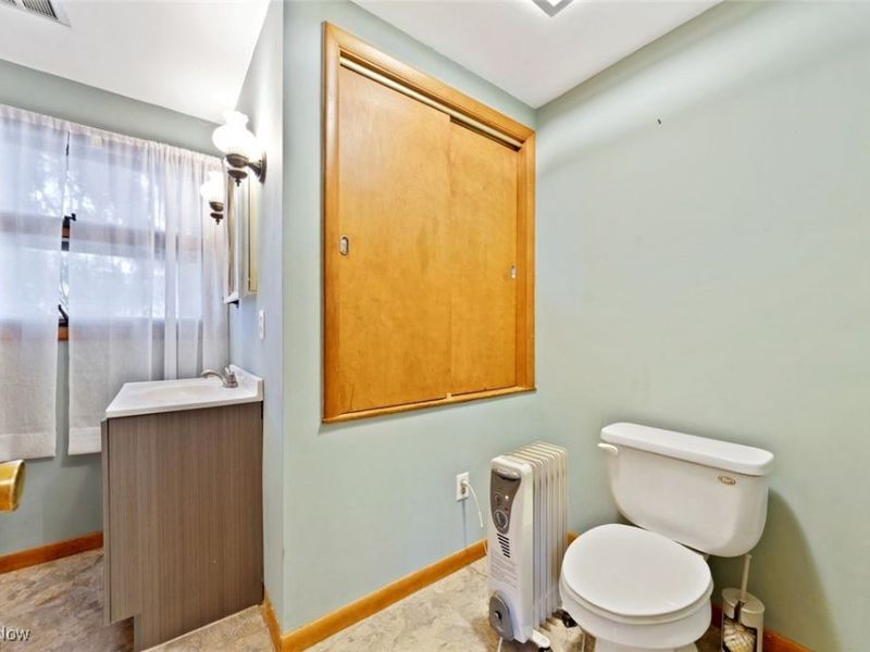 9859 State Route 43, Streetsboro, OH 44241 Photo 22