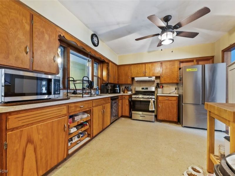 9859 State Route 43, Streetsboro, OH 44241 Photo 6