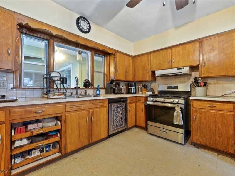 9859 State Route 43, Streetsboro, OH 44241 Photo 7