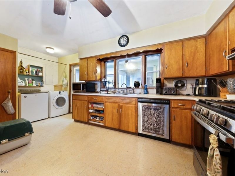 9859 State Route 43, Streetsboro, OH 44241 Photo 8