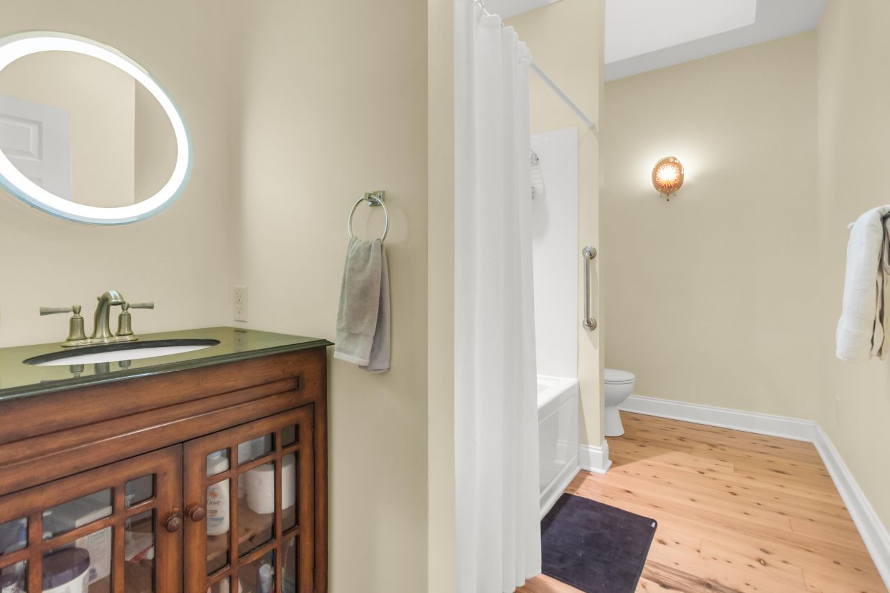 1173 Sea Eagle Watch Photo 23