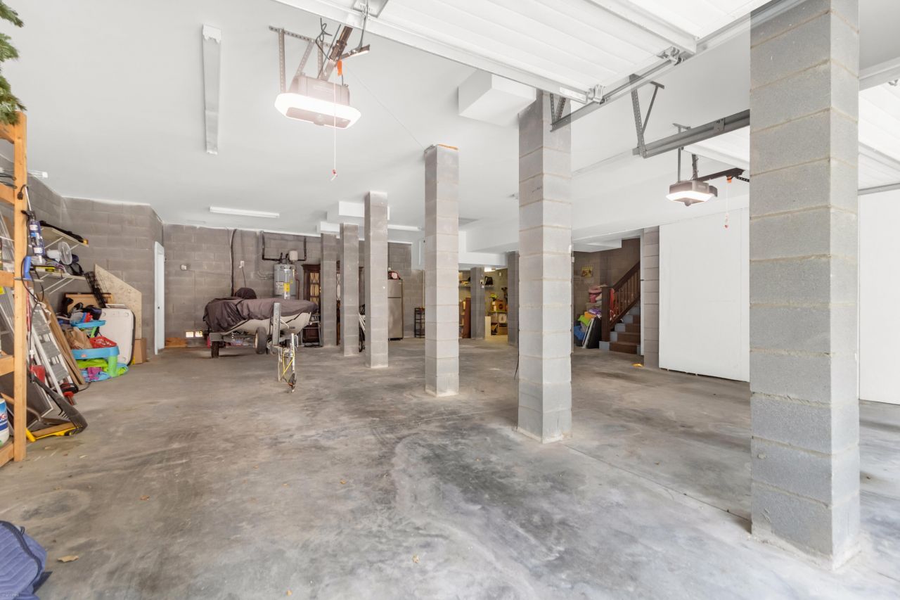 1173 Sea Eagle Watch Photo 48