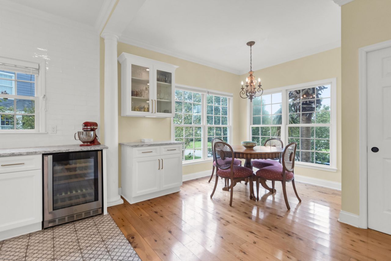 1173 Sea Eagle Watch Photo 8