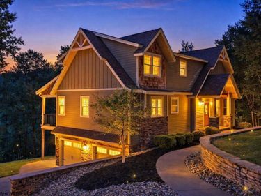 407 Sanctuary Cove, Morgantown, WV 26508