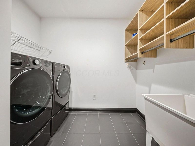 225 John H Mcconnell Boulevard, Unit 705, Columbus, OH 43215 Photo 29