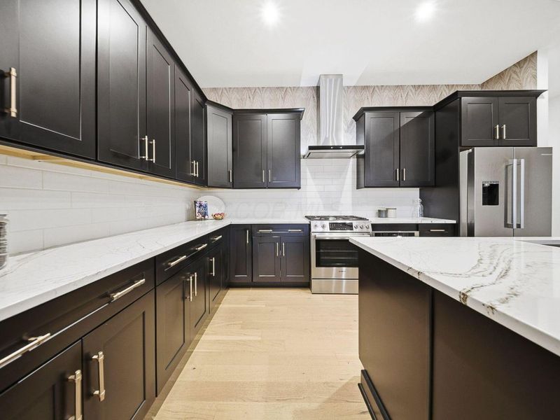 225 John H Mcconnell Boulevard, Unit 705, Columbus, OH 43215 Photo 4