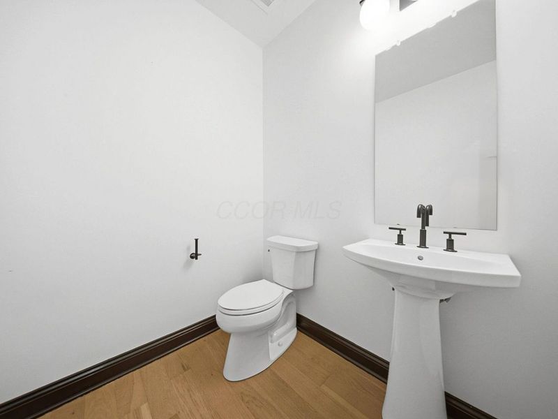 225 John H Mcconnell Boulevard, Unit 705, Columbus, OH 43215 Photo 7