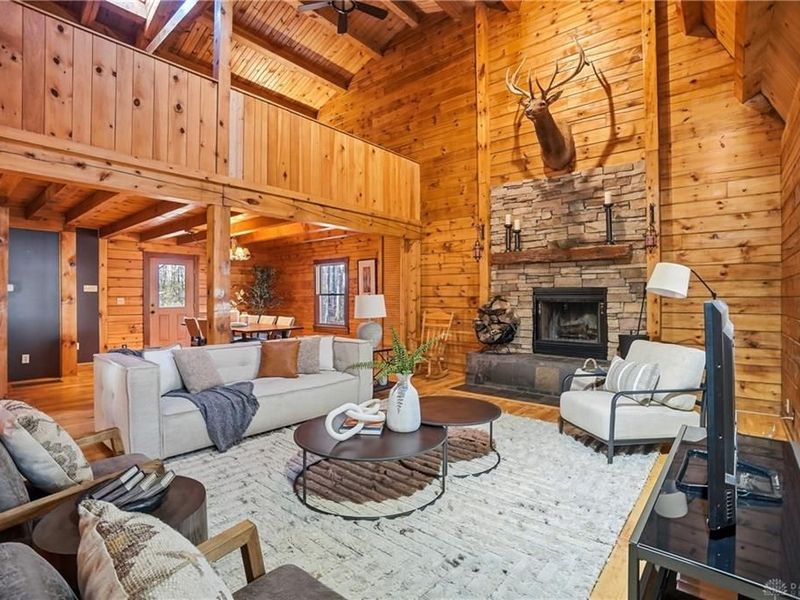 2457 Martinsville Road, Clark Township, OH 45146 Photo 10