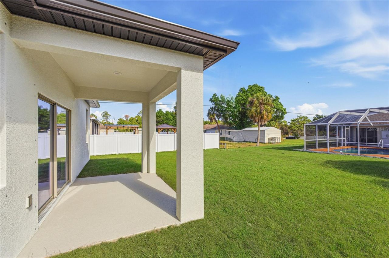 2302 N Mindlin Lane, North Port, FL 34286 Photo