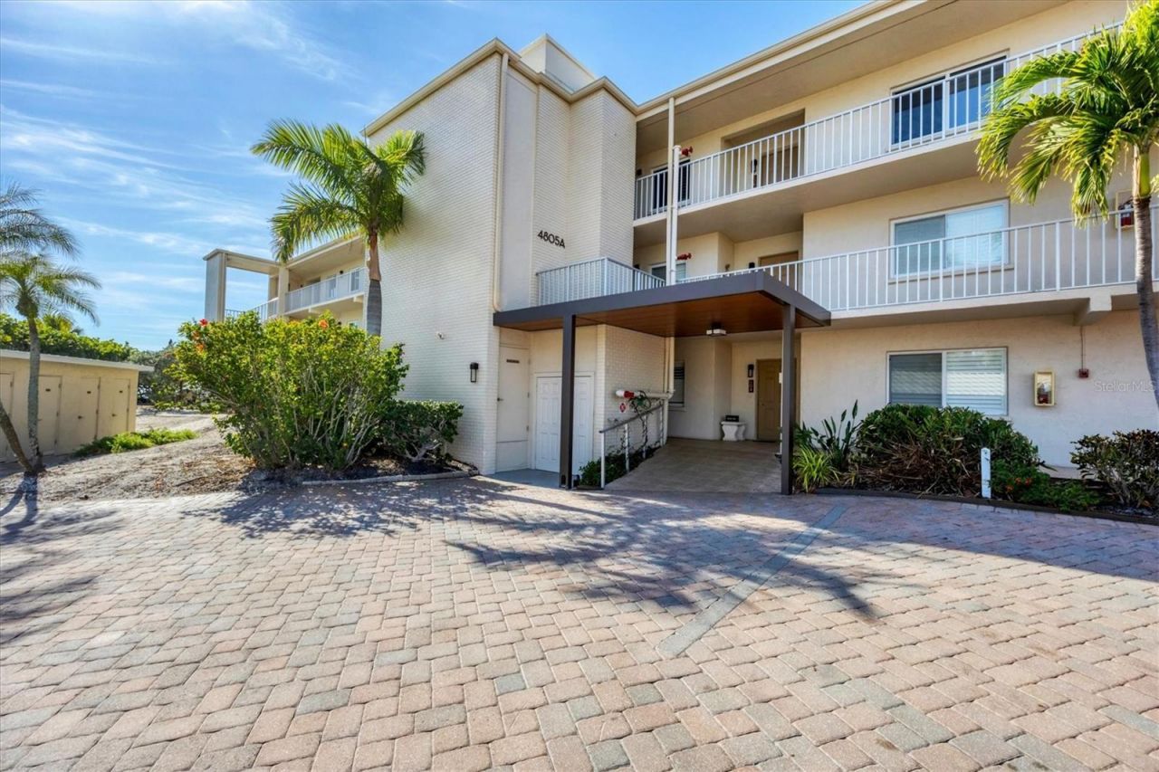 4805 Gulf Of Mexico Drive, Unit 103, Longboat Key, FL 34228 Photo