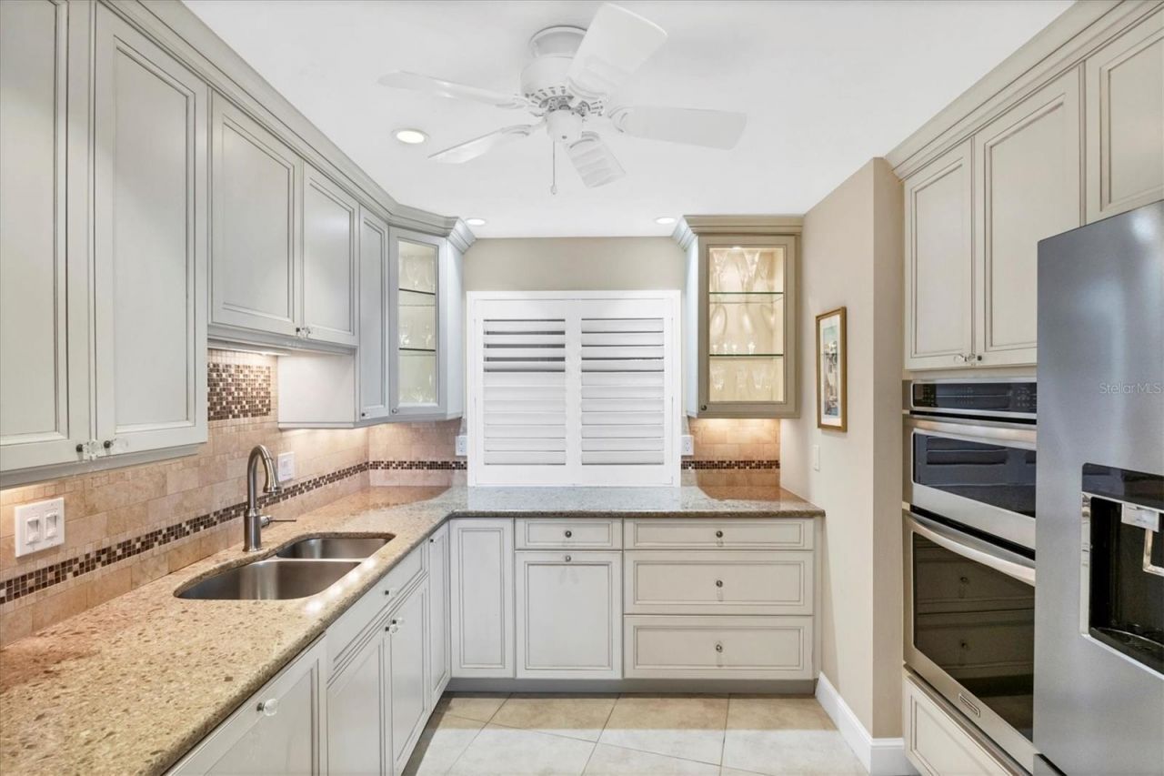 4805 Gulf Of Mexico Drive, Unit 103, Longboat Key, FL 34228 Photo