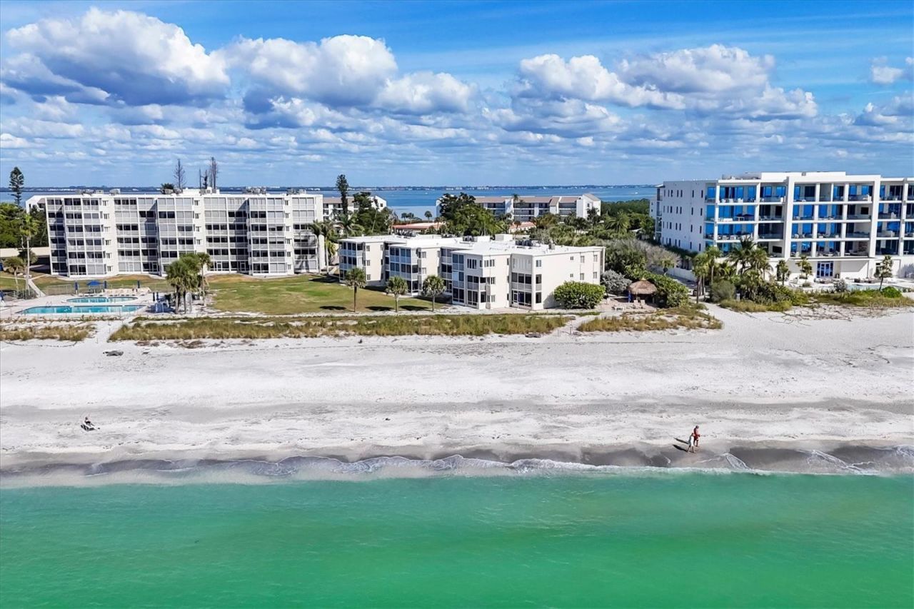 4805 Gulf Of Mexico Drive, Unit 103, Longboat Key, FL 34228 Photo