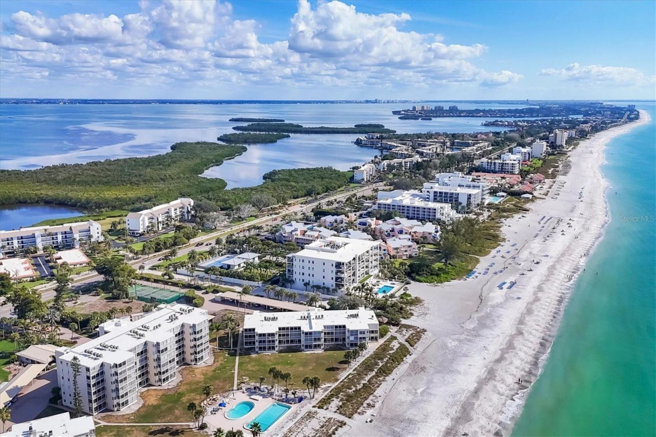 4805 Gulf Of Mexico Drive, Unit 103, Longboat Key, FL 34228 Photo