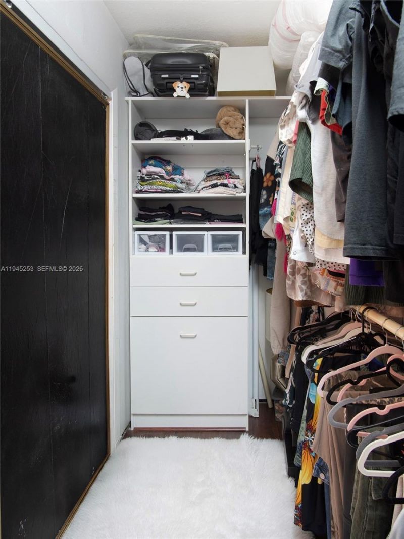 11930 N Bayshore Dr , Unit 609, North Miami, FL 33181 Photo