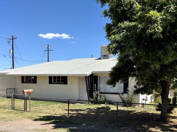 105 DOROTHY Drive, Bisbee, AZ 85603
