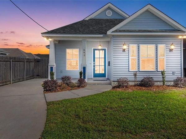 693 SAINT GEORGE Avenue, Jefferson, LA 70121