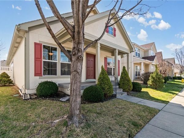 407 E 30th Avenue, North Kansas City, MO 64116