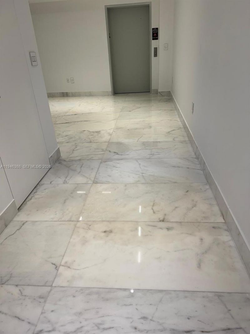 1010 Brickell Ave , Unit 1905, Miami, FL 33131 Photo