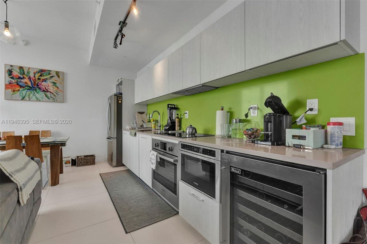 501 NE 31 , Unit 4305, Miami, FL 33137 Photo