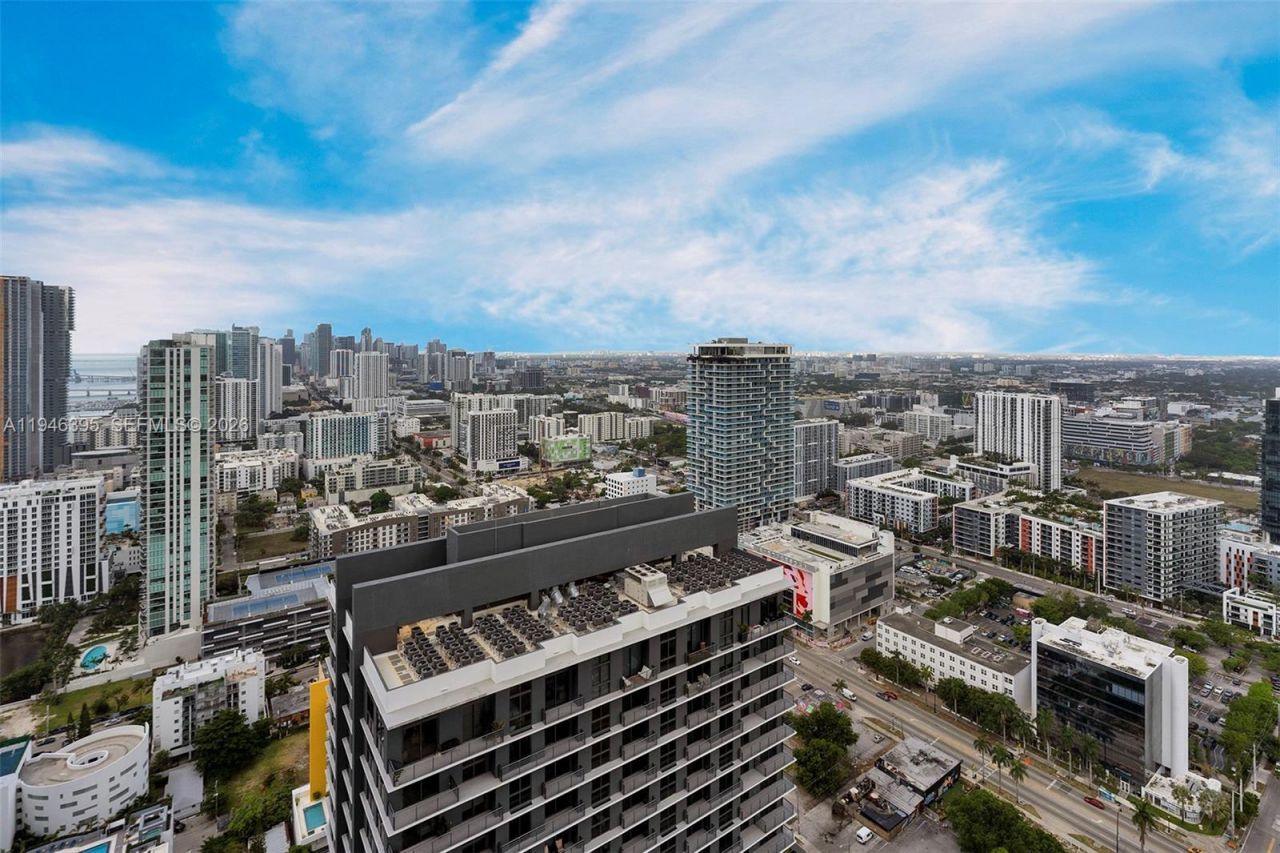 501 NE 31 , Unit 4305, Miami, FL 33137 Photo