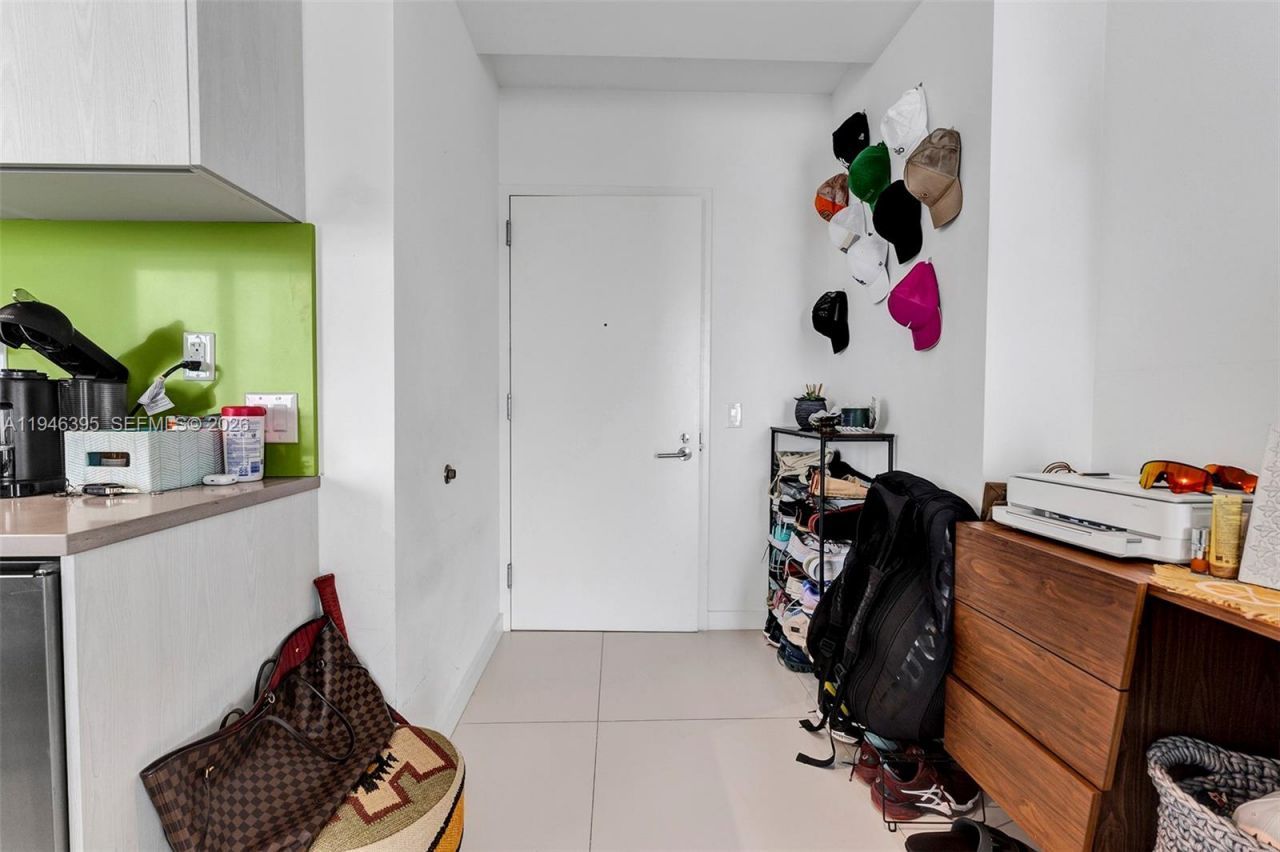 501 NE 31 , Unit 4305, Miami, FL 33137 Photo