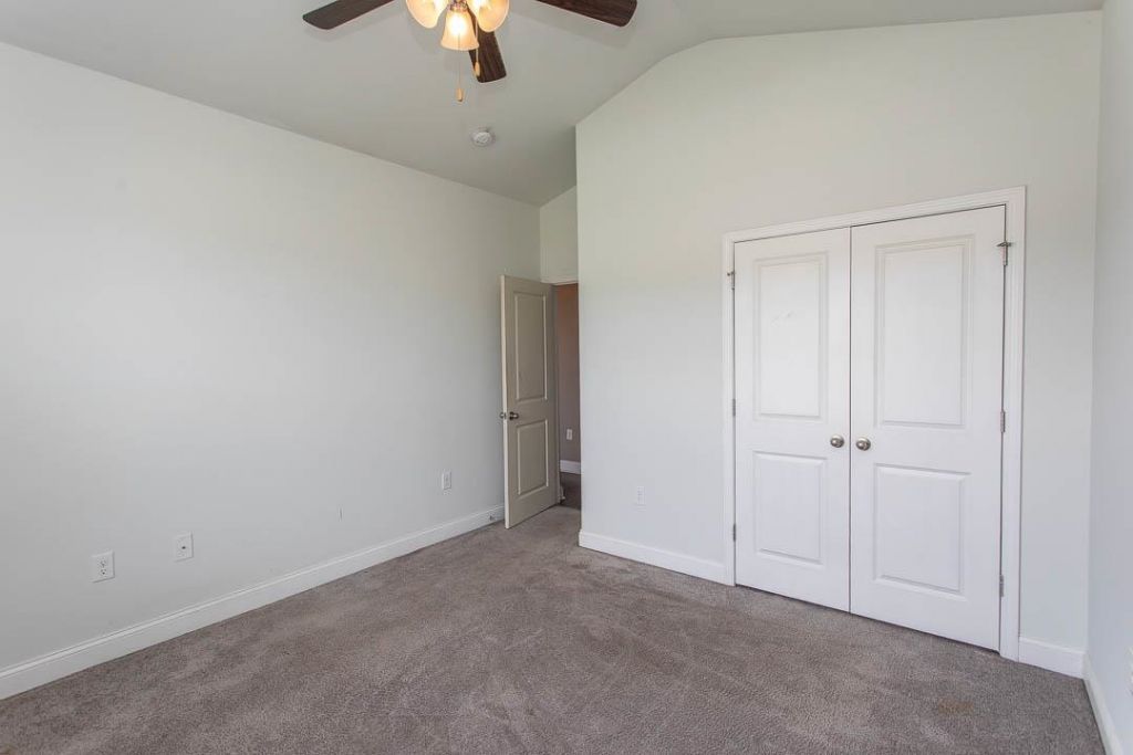 372 Firenze Loop Photo 16