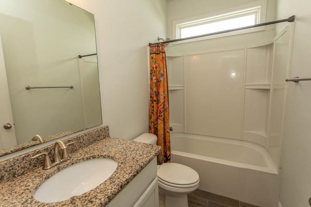 372 Firenze Loop Photo 17